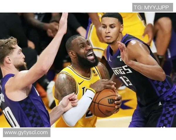 太阳与湖人激战正酣12月3日精彩直播不容错过 太阳与湖人激战正酣12月3日精彩直播不容错过